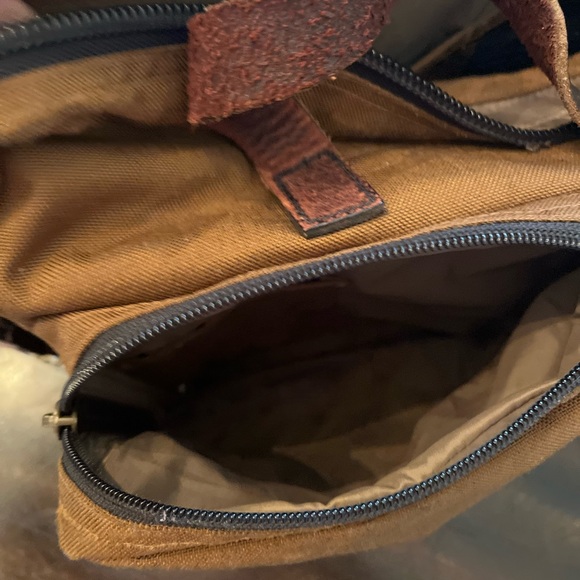 Filson Dryden laptop bag - Picture 10 of 14